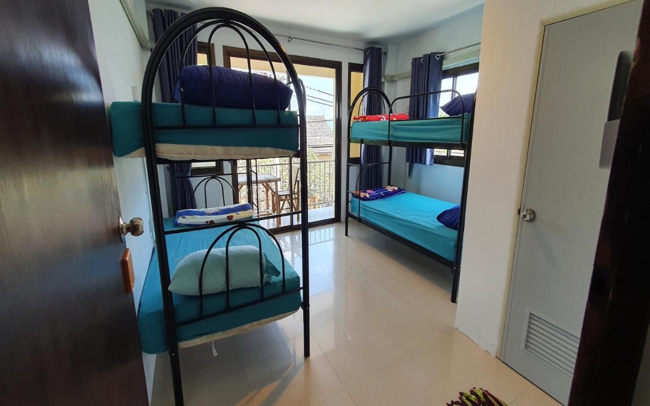 P & T Hostel Bang Rak Beach  Eksteriør billede