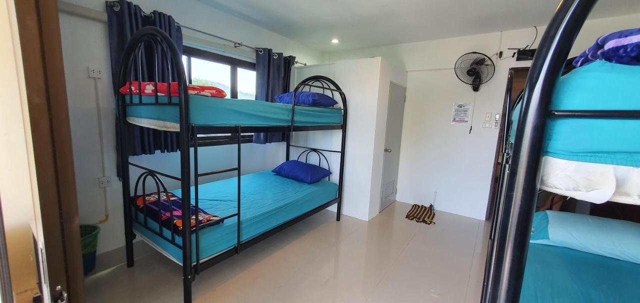 P & T Hostel Bang Rak Beach  Eksteriør billede