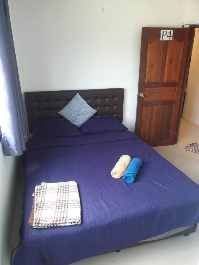 P & T Hostel Bang Rak Beach  Eksteriør billede