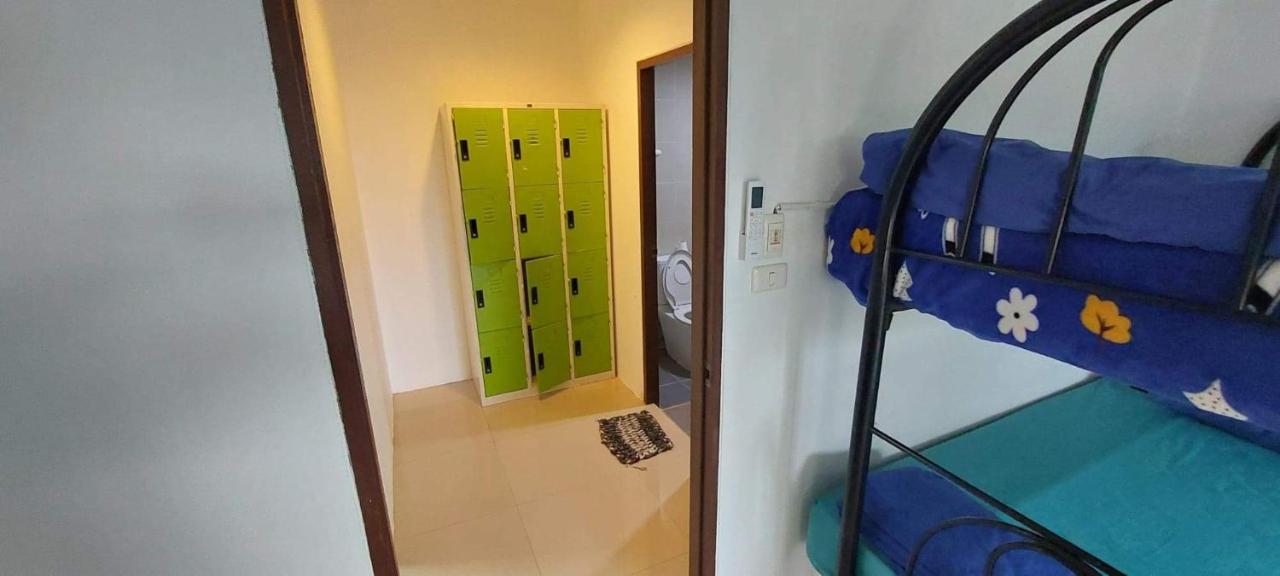 P & T Hostel Bang Rak Beach  Eksteriør billede