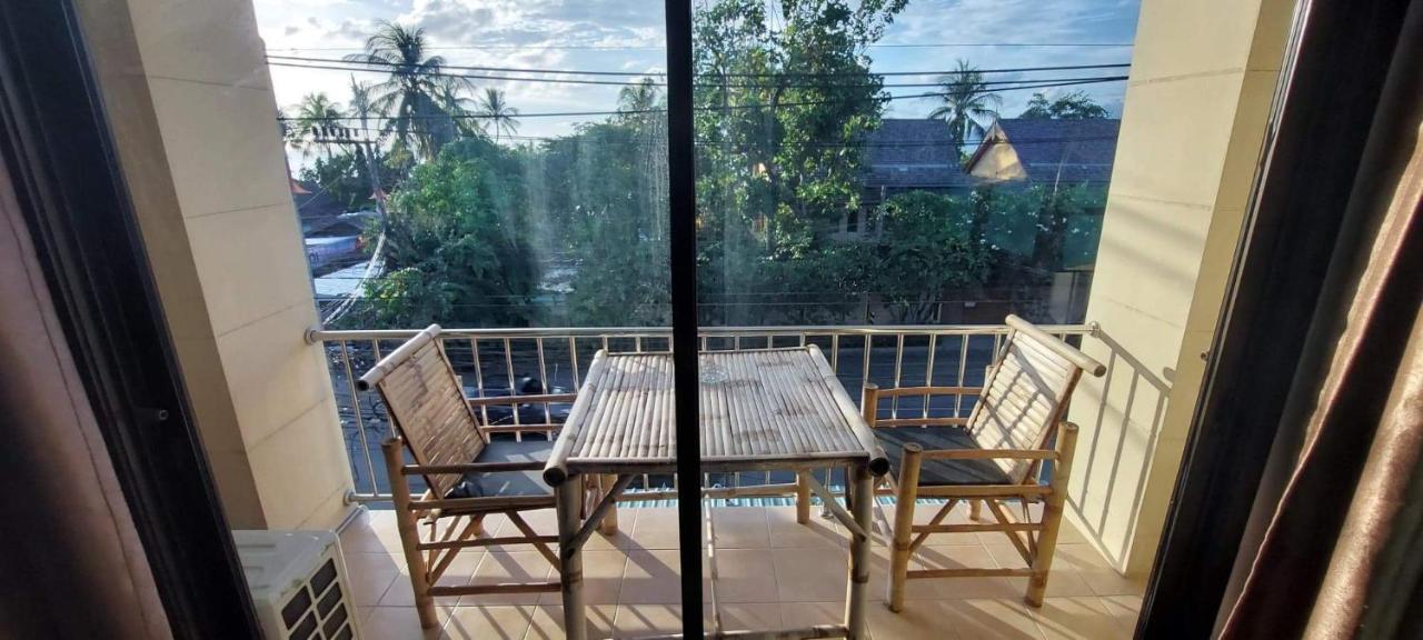 P & T Hostel Bang Rak Beach  Eksteriør billede