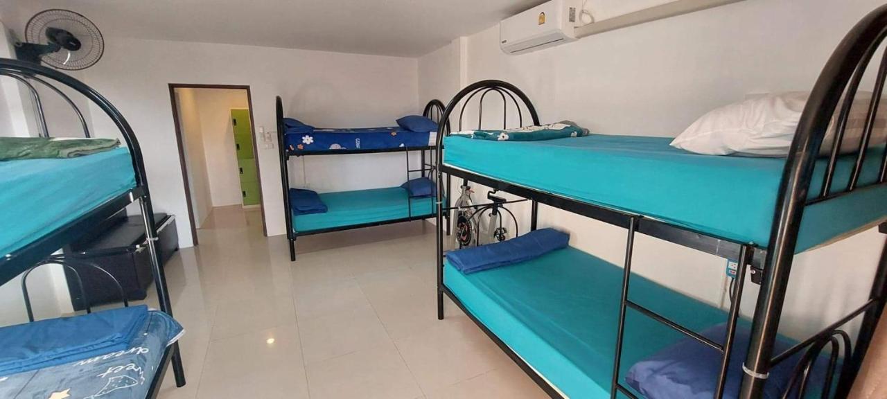 P & T Hostel Bang Rak Beach  Eksteriør billede